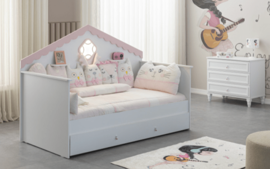 Royal Pembe Bebek Odası